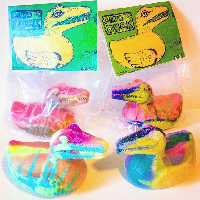 dino ducks